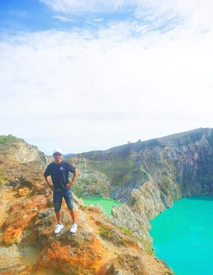 Moni Mahalika Hotel Kelimutu Buitenkant foto